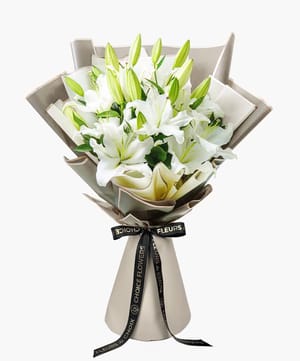beautiful lilies bouquet hand bouquet online flower delivery Dubai and Abu Dhabi