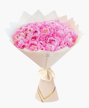 elegant pink peonies luxury online flower delivery Dubai and Abu Dhabi
