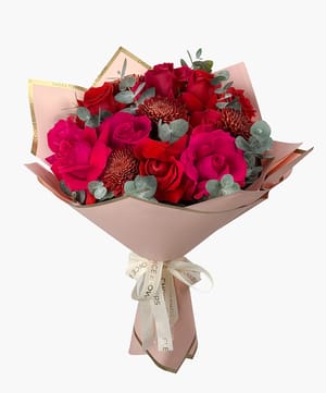 passion red roses hand bouquet online flower delivery Dubai and Abu Dhabi