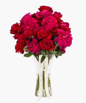 Queen’s Romance Vase