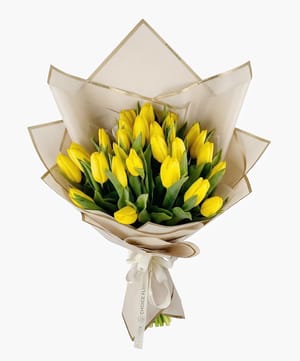yellow tulip bouquet hand bouquet online flower delivery Dubai and Abu Dhabi