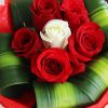 Red and White Rose Bouquet Zoom 3