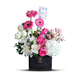 Mother's Day Bouquet in Black Vase
