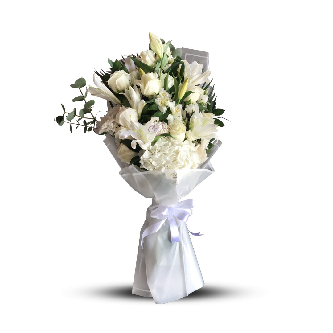 Eternal Affection Flower Arrangement Online | Send Flowers UAE