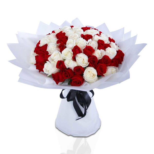White-red-rose-bouquet
