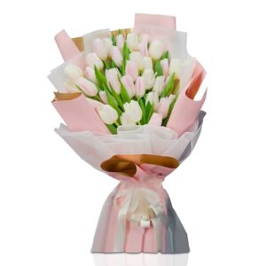 Pink-and-white-tulip-bouquet