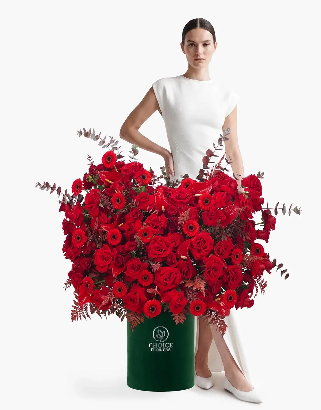 red majesty couture luxury flowers online flower delivery Dubai and Abu Dhabi