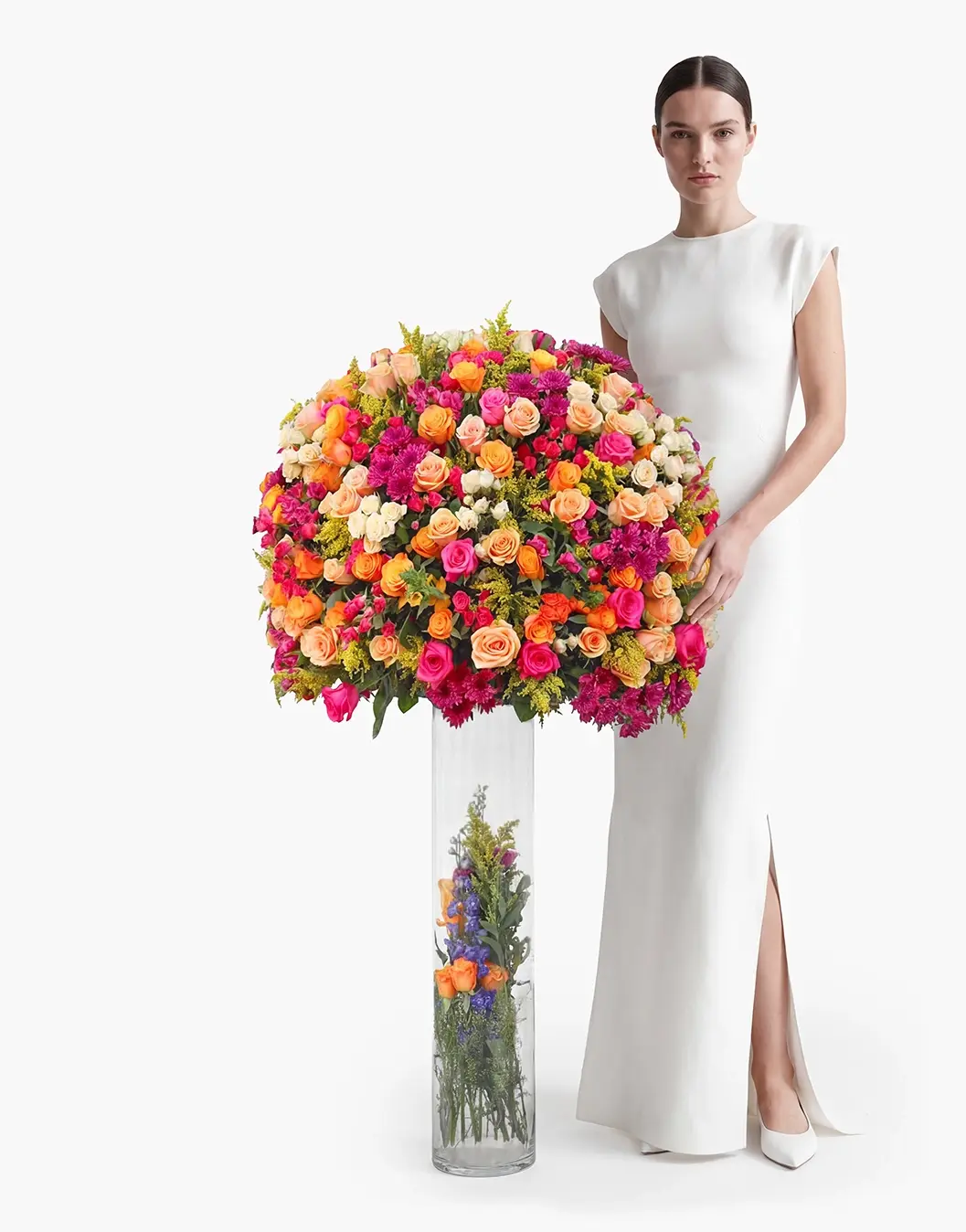 grand rose medley luxury flowers online flower delivery Dubai and Abu Dhabi