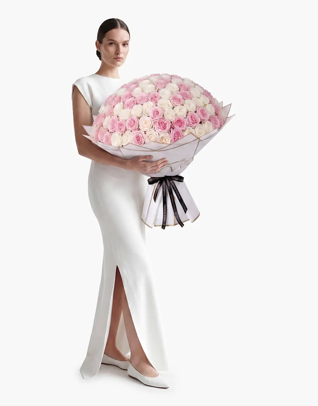 premium rose wrap luxury flowers online flower delivery Dubai and Abu Dhabi