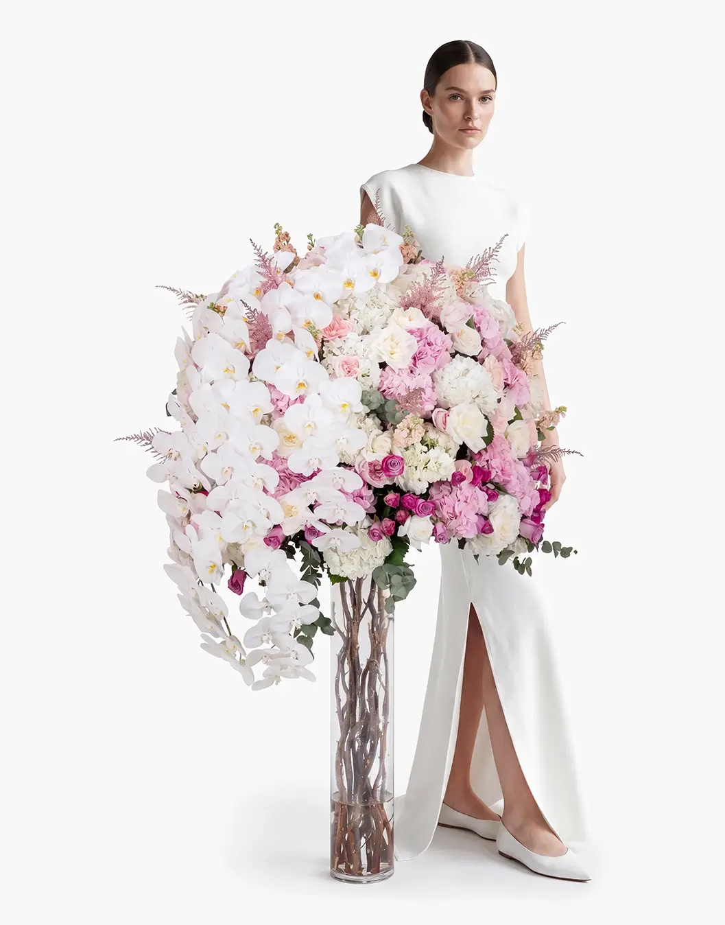 imperial garden vase luxury flowers online flower delivery Dubai and Abu Dhabi
