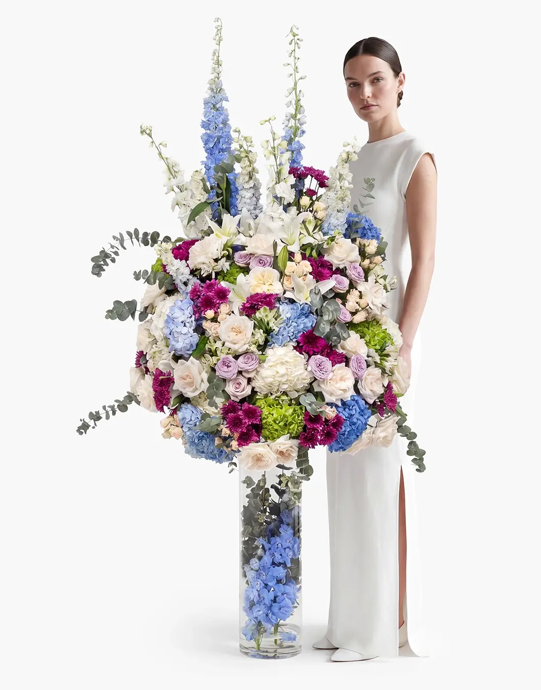 azure imperial vase luxury flowers online flower delivery Dubai and Abu Dhabi